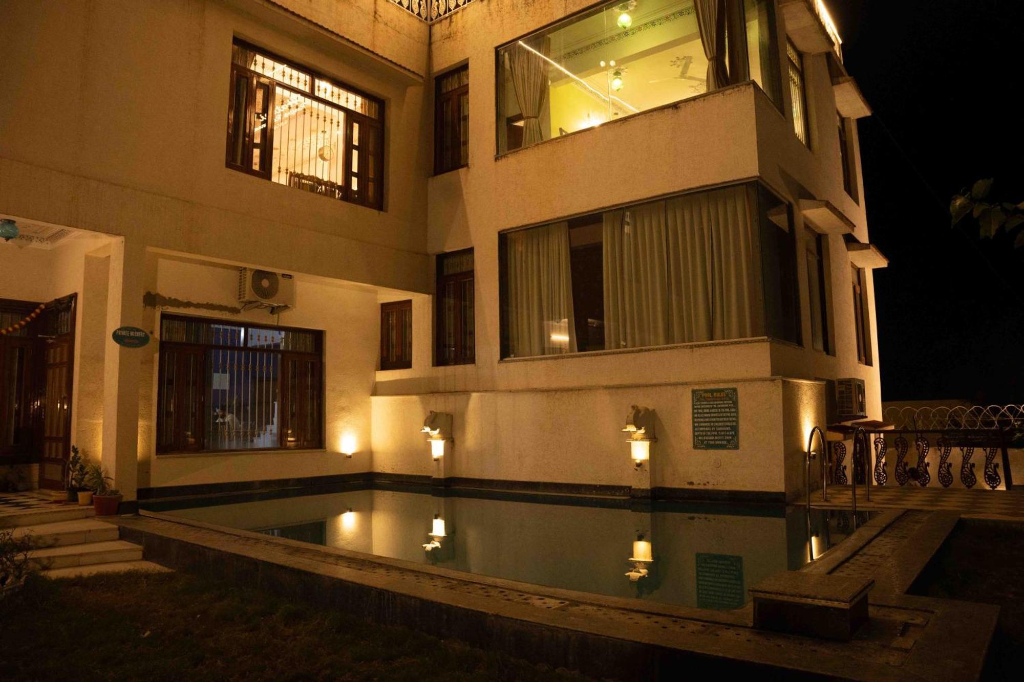 Hotel Karohi Villa Udaipur Exterior photo